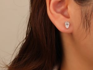 עגיל סוליטר טיפה צמוד